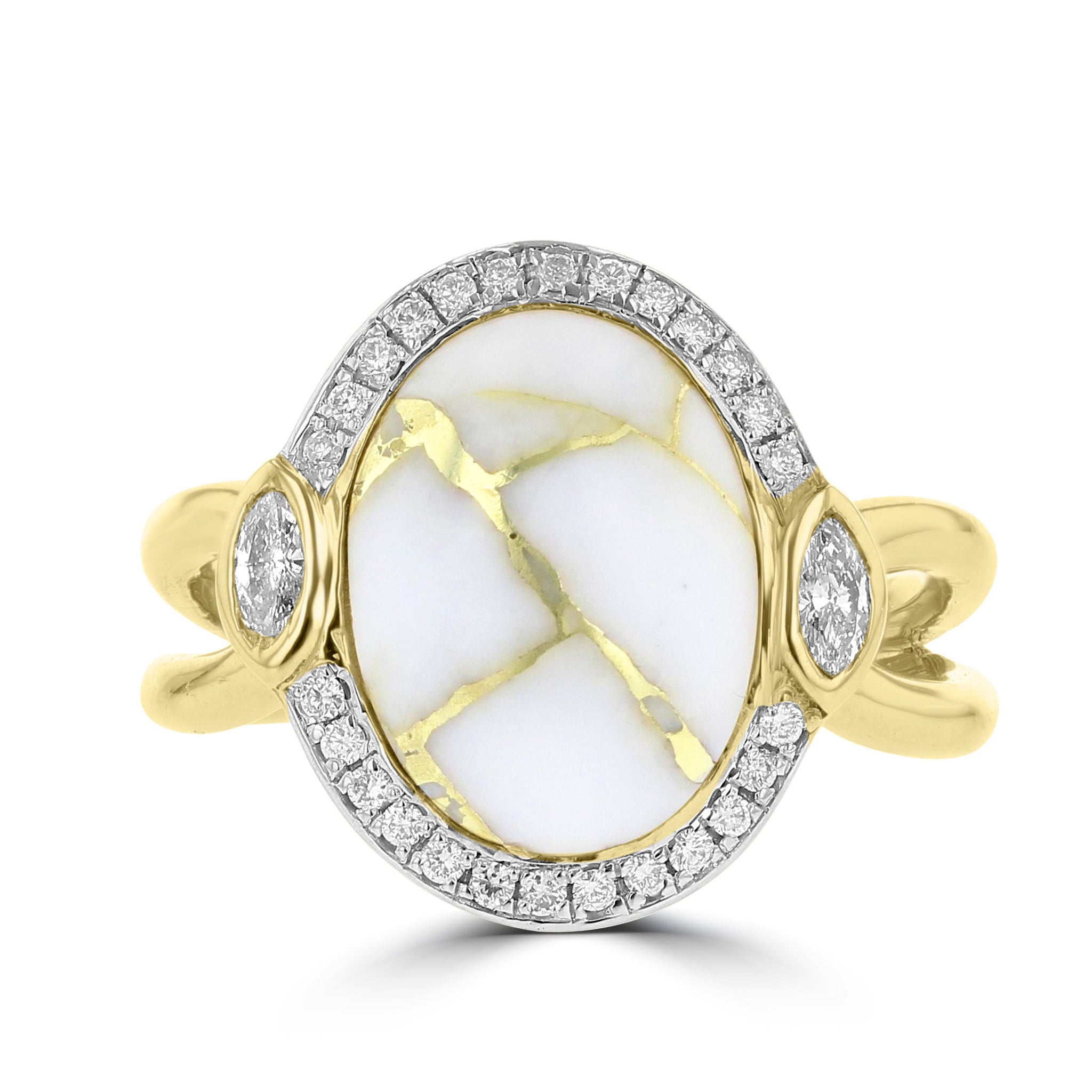 14k Yellow Gold, 4.25cts Gold Quartz and 0.26cts TDW Diamond  (G-H, SI1-VS) Ring