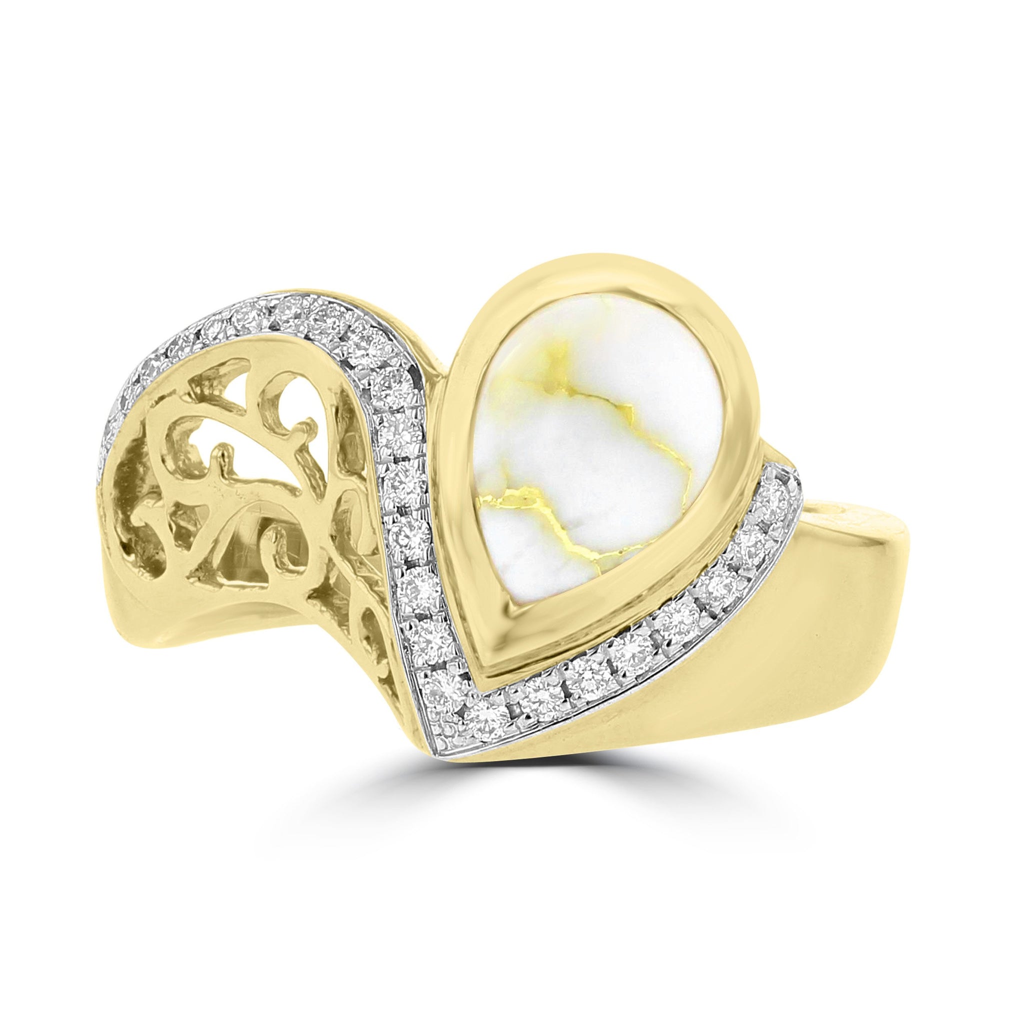 14K Yellow Gold ring with Gold Quartz 1.38cts and Diamond 0.16ct TDW (SI1-VS, G-H)