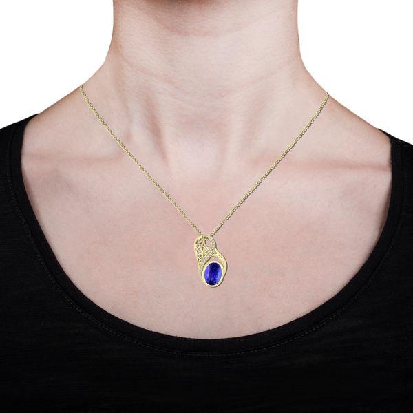 18K Yellow Gold Oval Tanzanite 5.53cts and Diamond 0.18cts Necklace (SI1-VS, G-H)